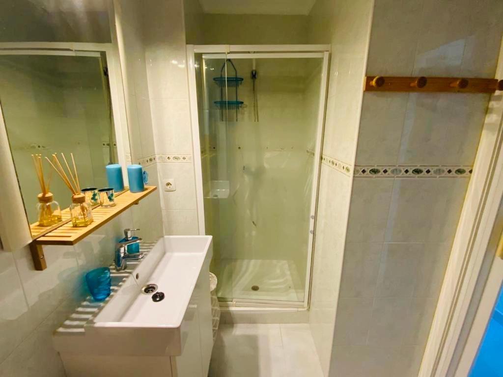 Estudio Muy Acogedor En Benalmadena Luaran gambar